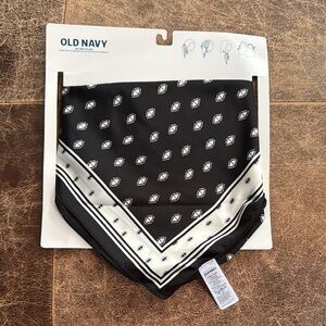 Old Navy Black and White Bandana